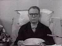 Aksel Larsen i sygesengen i 1960