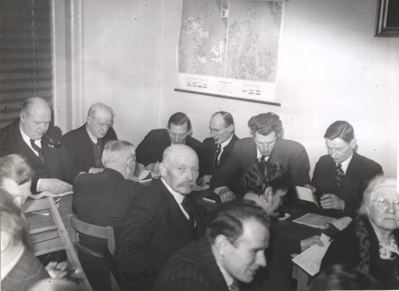 Studiekredsdeltagere februar 1944 i AOF Hovedstaden. 