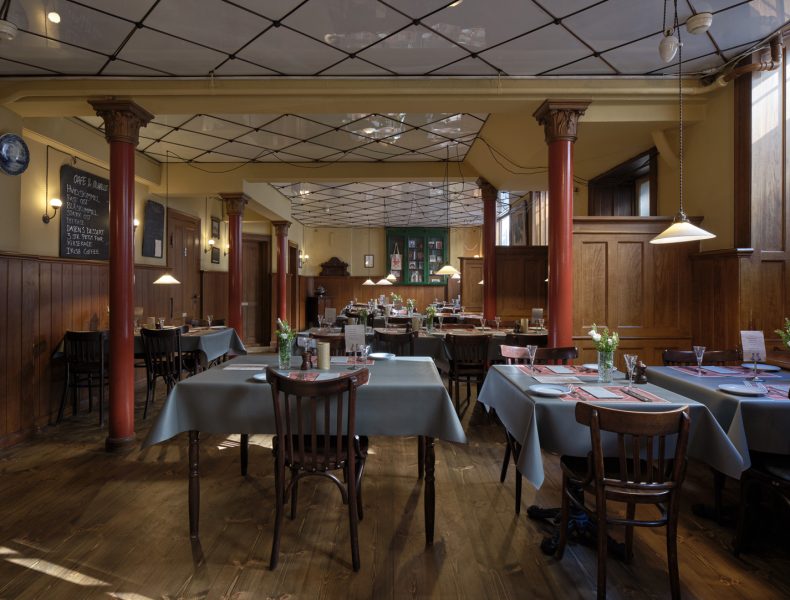 Café & Øl-Halle "1892" >